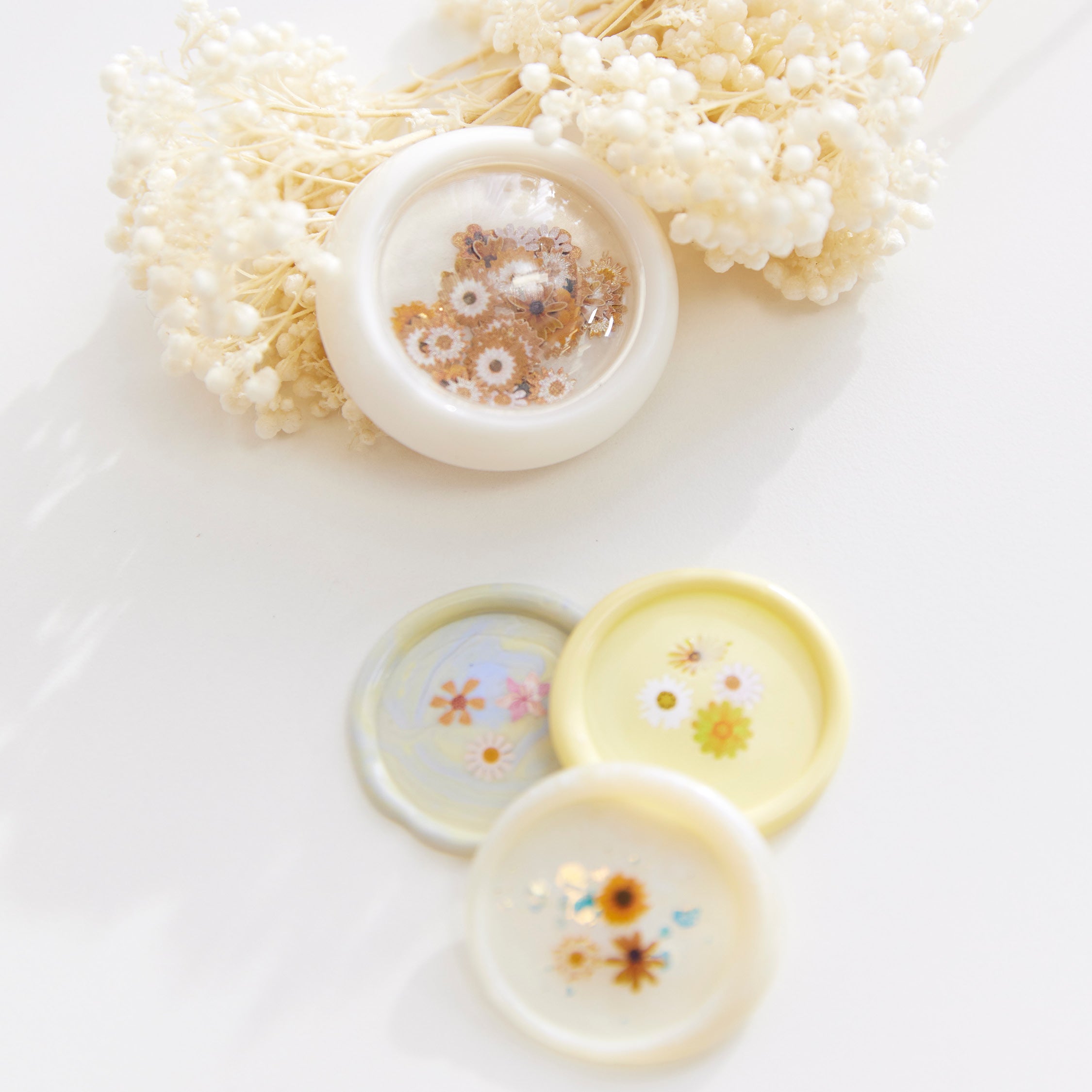 Picture Confetti - Golden Daisy