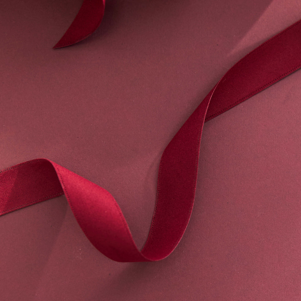 Velvet Ribbon Roll - Crimson