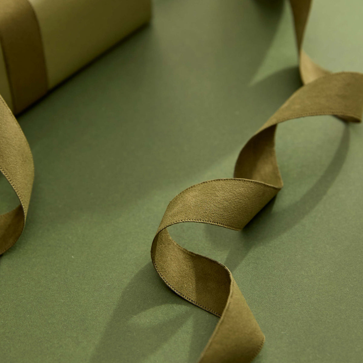 Velvet Ribbon Roll - Pine