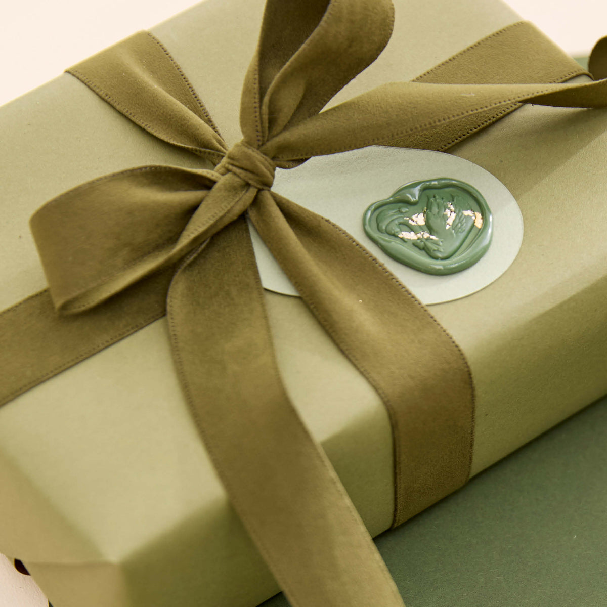 Velvet Ribbon Roll - Pine