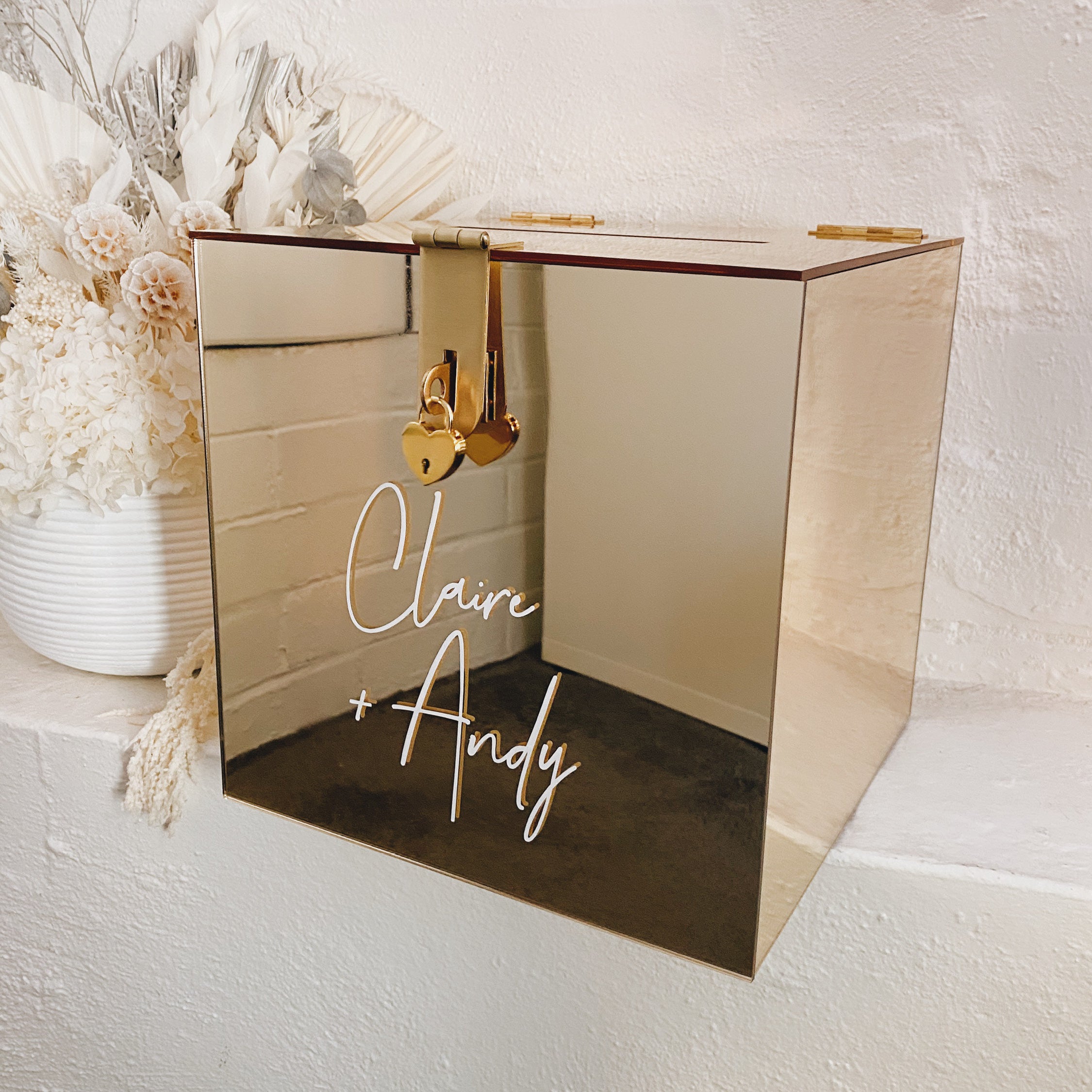 Acrylic Wishing Well - Mirror Gold