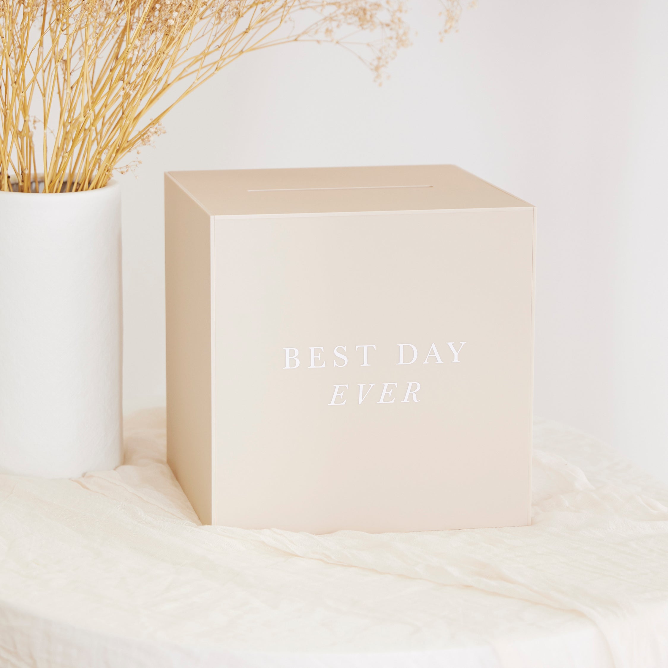 Acrylic Wishing Well - Almond Seamless