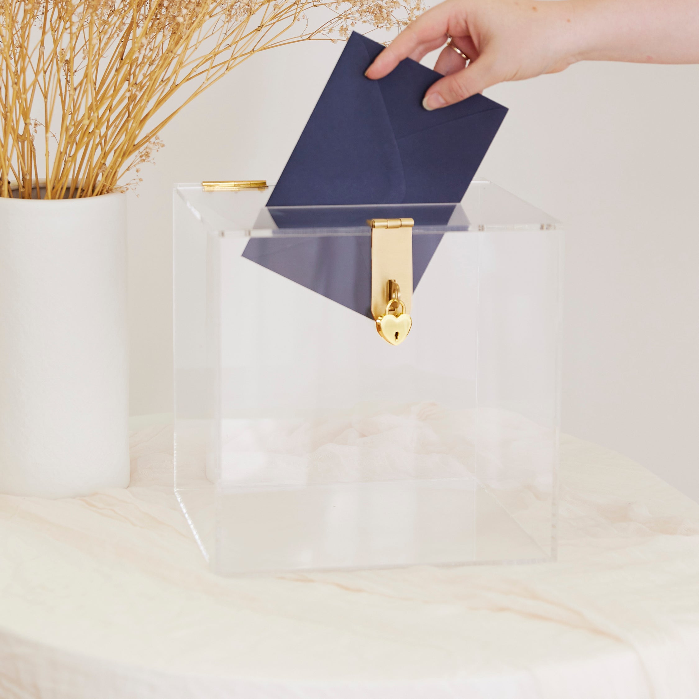 Acrylic Wishing Well - Clear