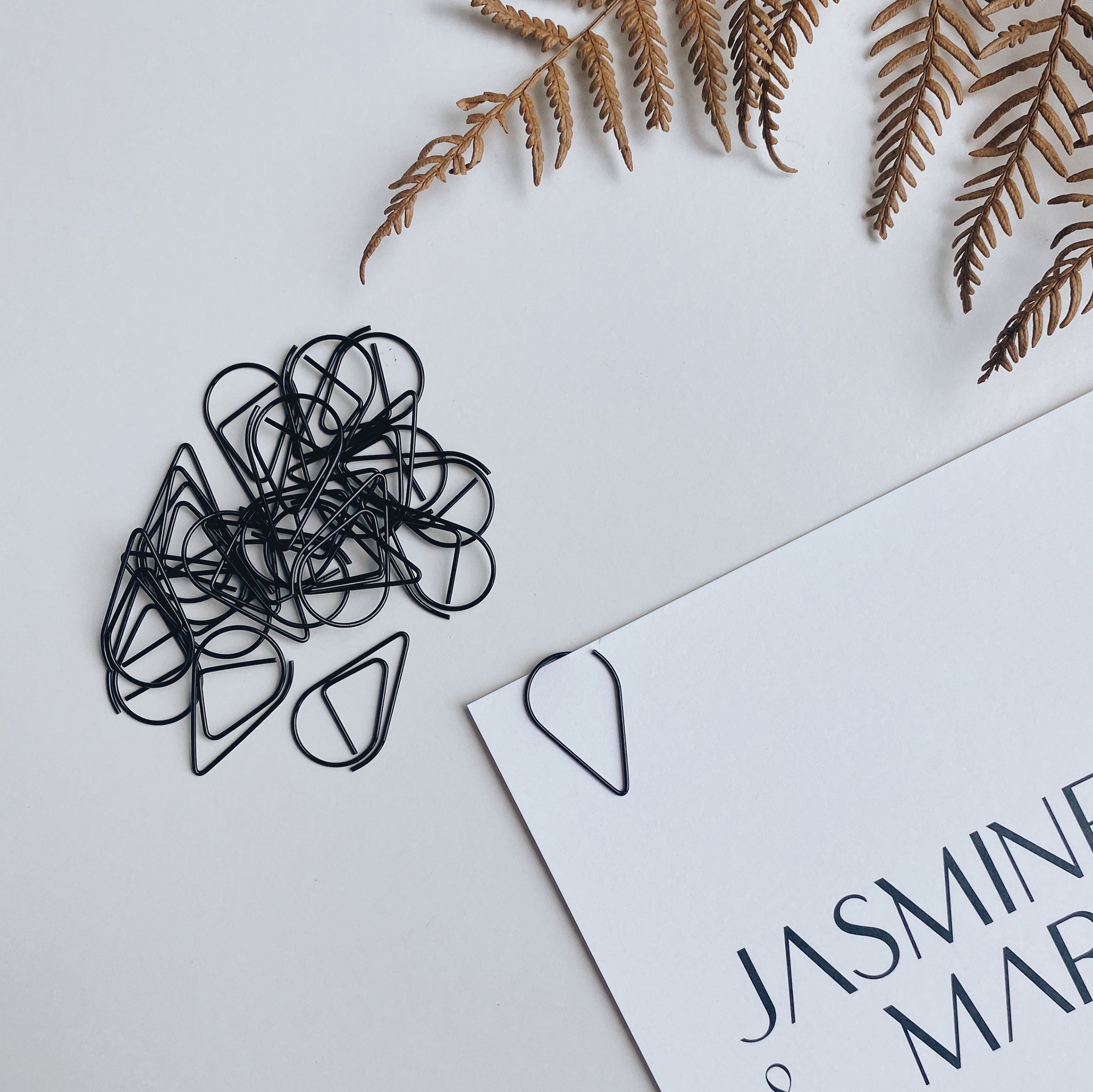 Teardrop Paperclips - Black